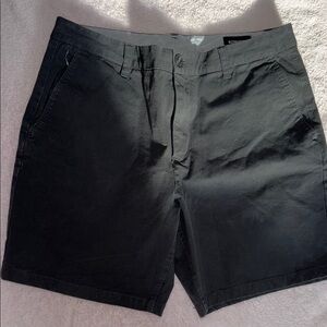 Bonobos Shorts Mens 33 Dark Gray Mid Rise Golf Performance 10in - Pocket Chino